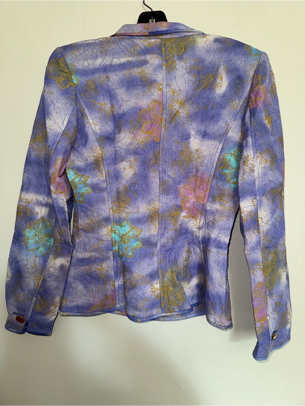 Emanuel Ungaro Lavender, Gold and Pink Floral Tailored Jacket - Picture 4 of 15